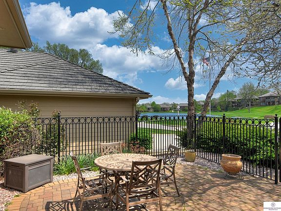 5th image of 15508 Lakeside Plz