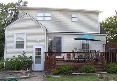 2nd image of 3065 Derling Rd