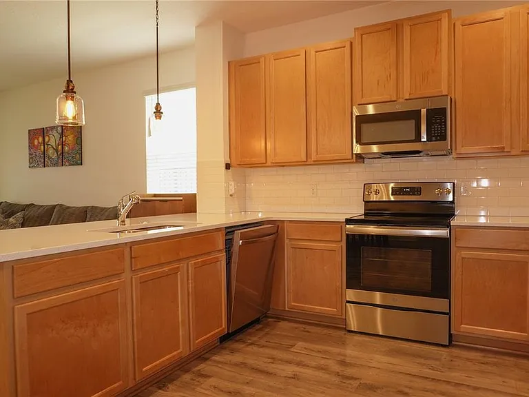 4909 Olivia Ct — Photo 6