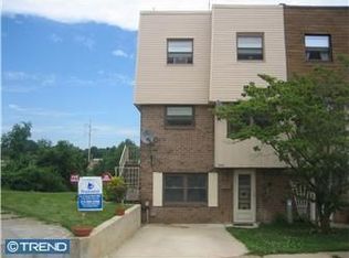 2939 Jenny Pl, Philadelphia, PA 19136