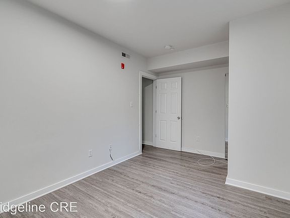 4th image of 1324 N 17th St #B