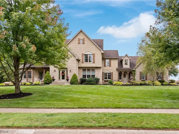 6104 Great Court Cir NW, Massillon, OH 44646