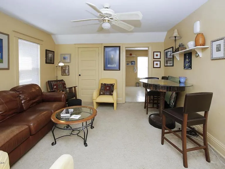 743 Axtell St #2 — Photo 5