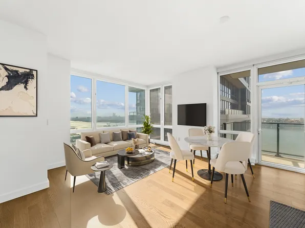 605 West 42nd Street image 1 of 25