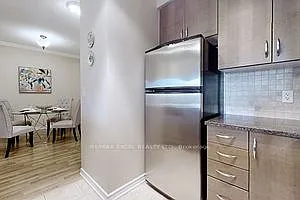9225 Jane St #507 — Photo 8