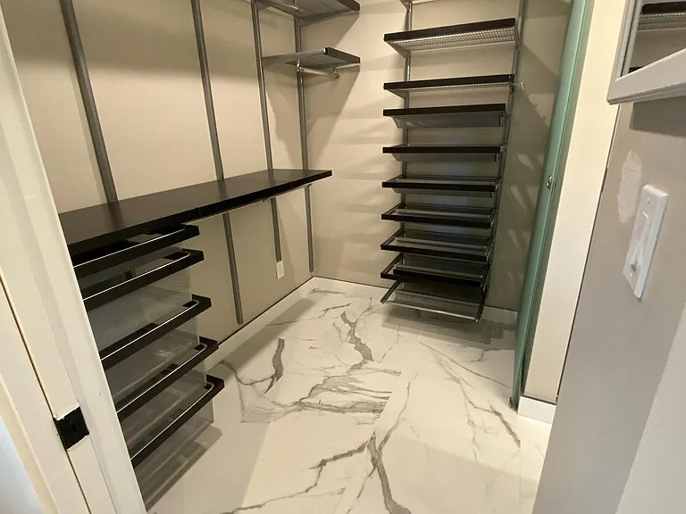 999 Blazingwood Dr — Photo 10