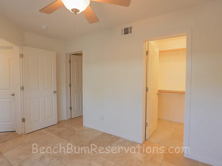 484 Stimson Ave — Photo 9