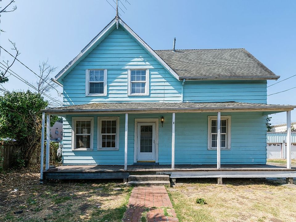 1st image of 25 N Railroad Ave