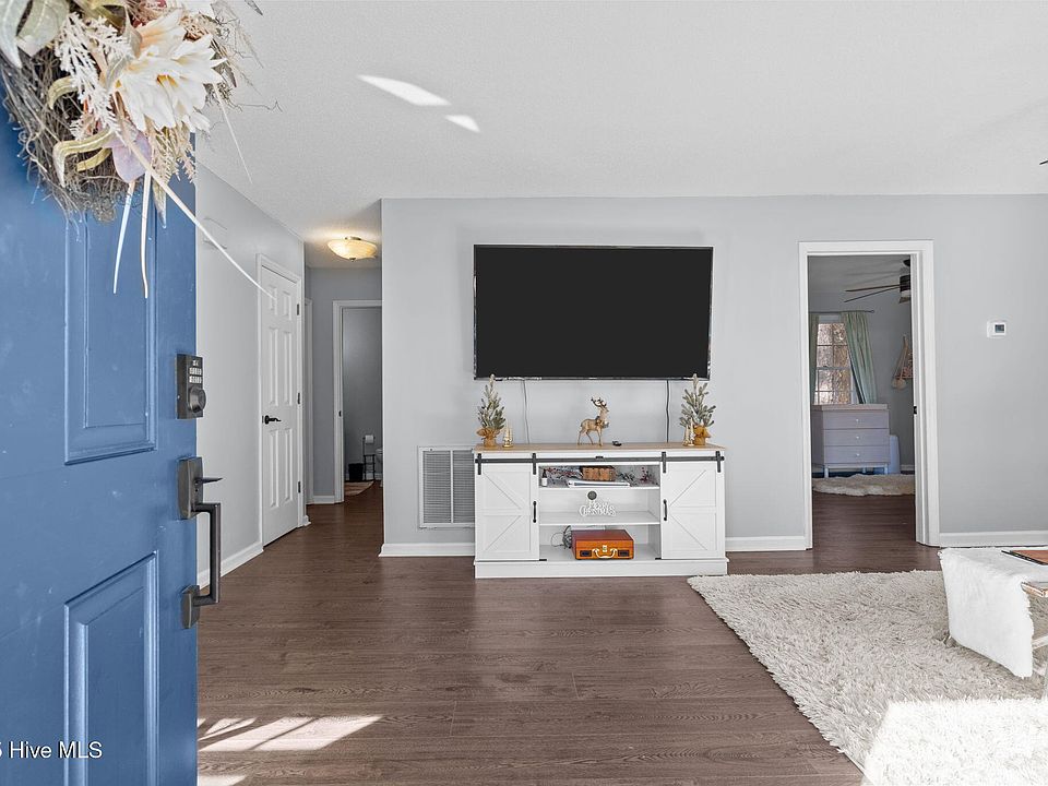 132 Villa Drive #N/A, West End, NC 27376 | Zillow