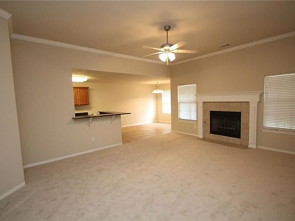 4th image of 277 Jack Perry Dr