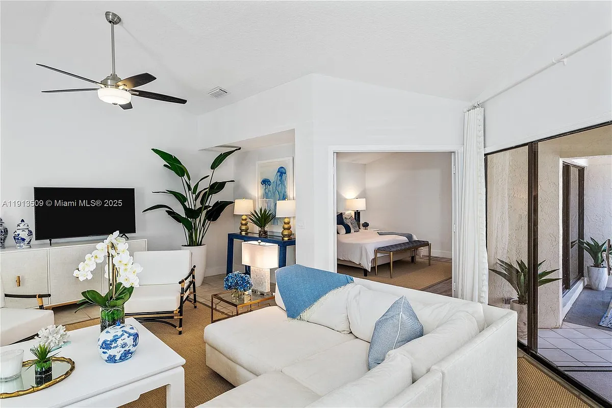 Photo 2 of 27 - 701 Sea Oats Dr #D-1 - Juno Beach, FL Building Photo - 701 Sea Oats Dr #D-1