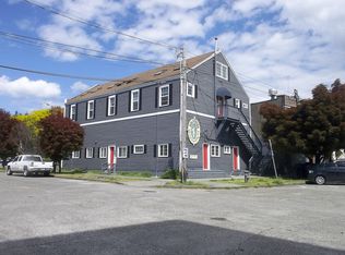 3519 Fremont Pl N APT 02, Seattle, WA 98103