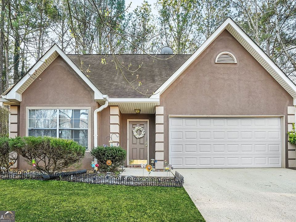 1st image of 318 Eagle Ct