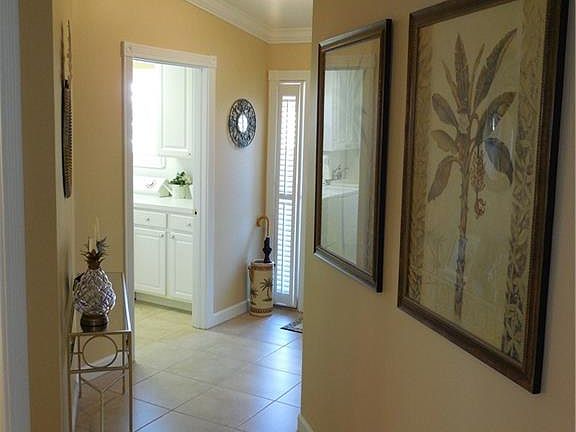 4th image of 5800 Drummond Way