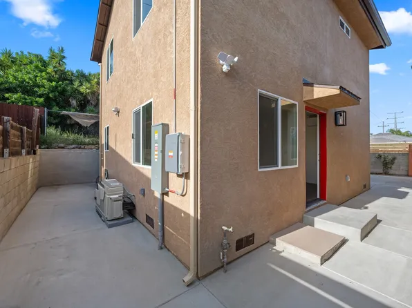 8778 Dallas St, La Mesa, CA 91942