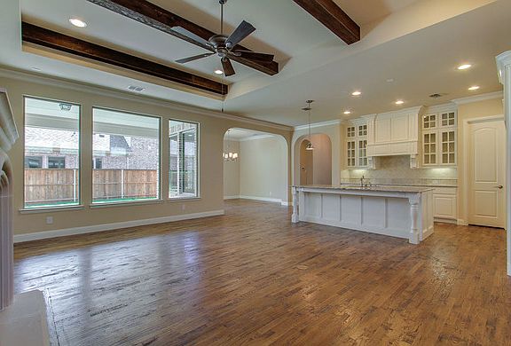 Family Room with fireplace