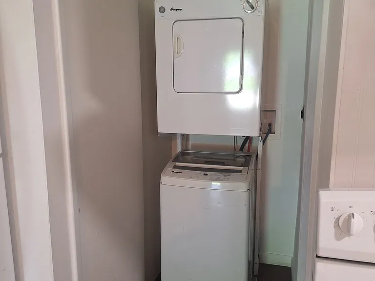 209 Yosemite Ave #A — Photo 11