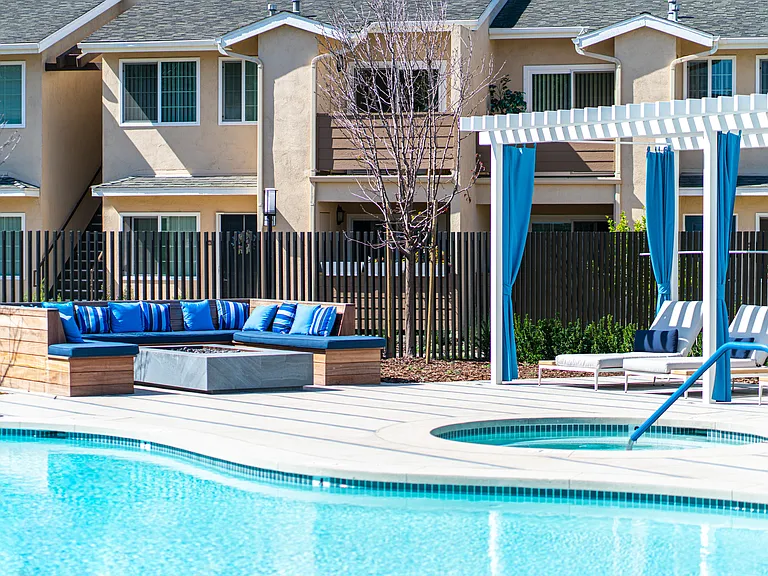Madison Newport Apartment Homes — Photo 16