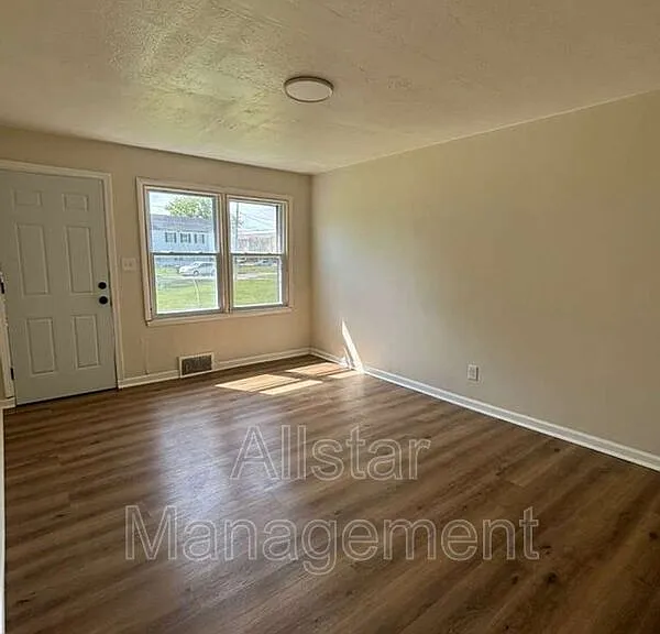 936 S Central Dr — Photo 14