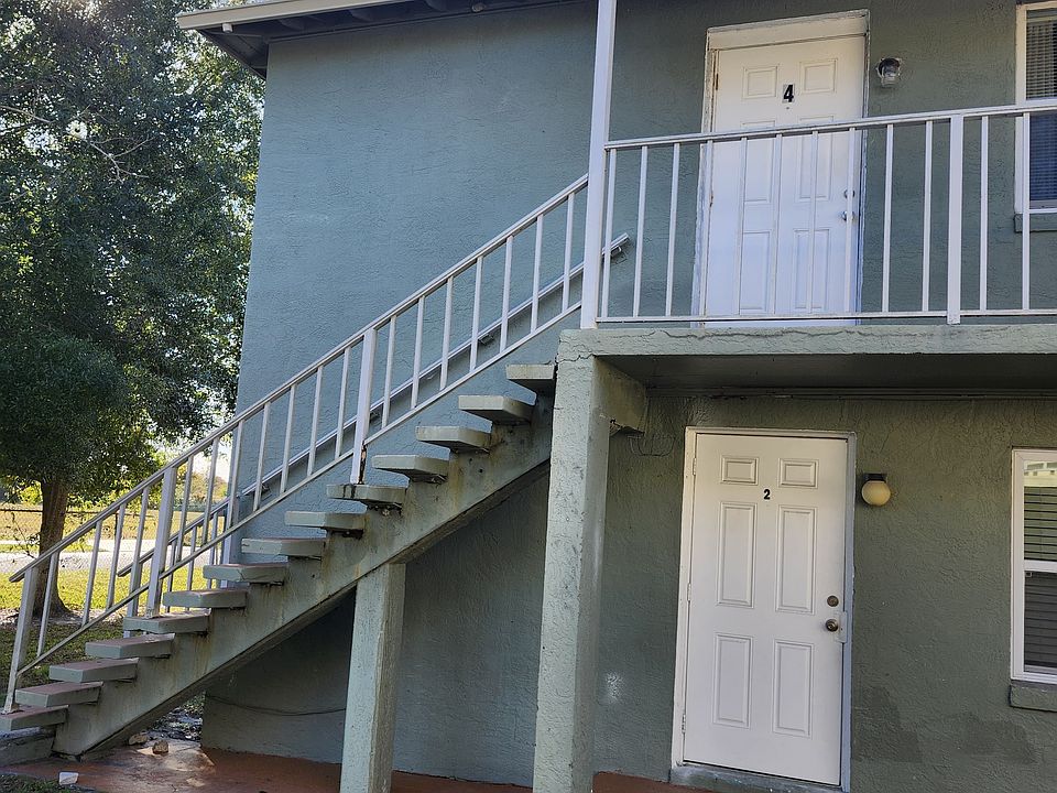 1st image of 736 Michigan Ct APT 4
