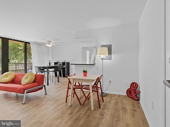 4th image of 4 S Van Dorn St APT 306