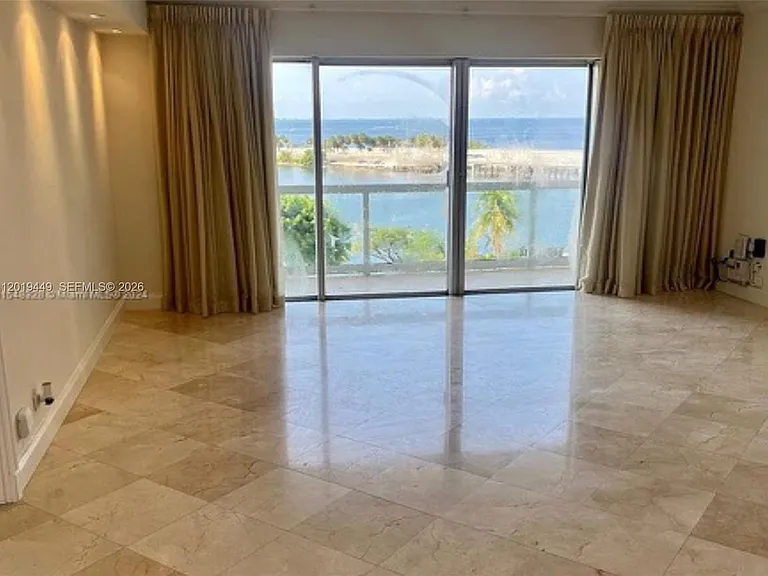2451 Brickell Ave #6T — Photo 4
