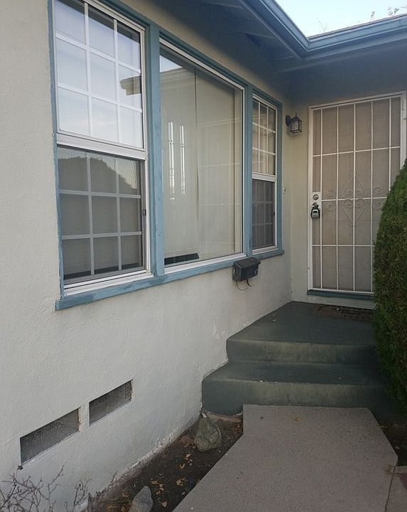 1st image of 1047 E Louisa Ave