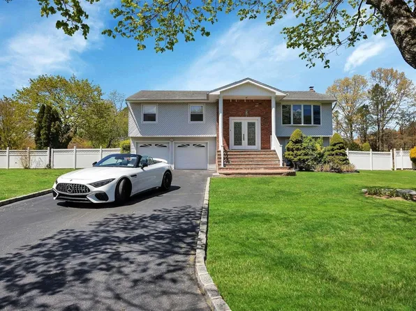 40 Peppermint Road, Commack, NY 11725