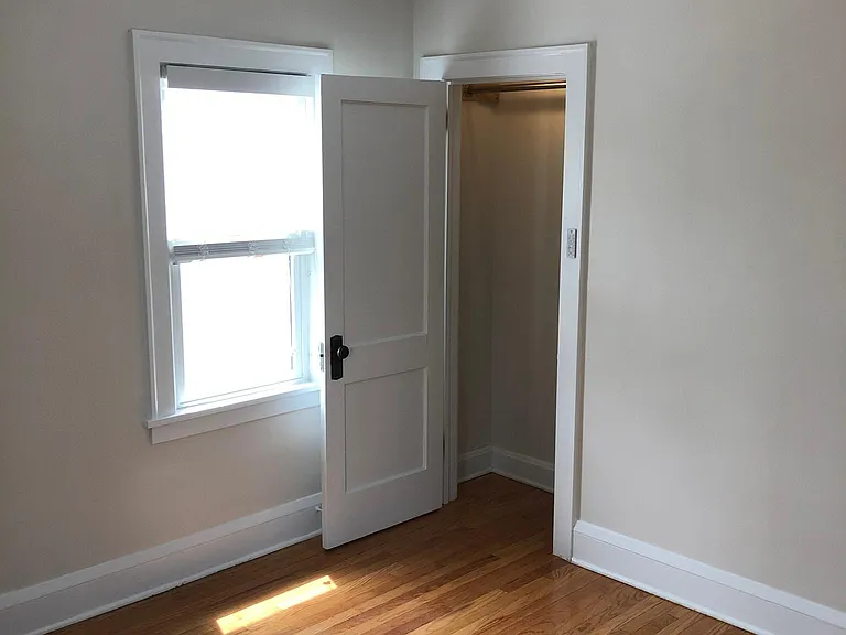 4513 Bryant Ave S #4 — Photo 8