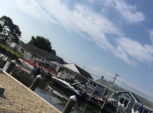 214 Pine Dr, Bayville, NJ 08721