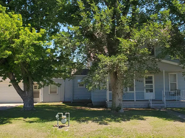 1662 Saint Martin St, Hays, KS 67601