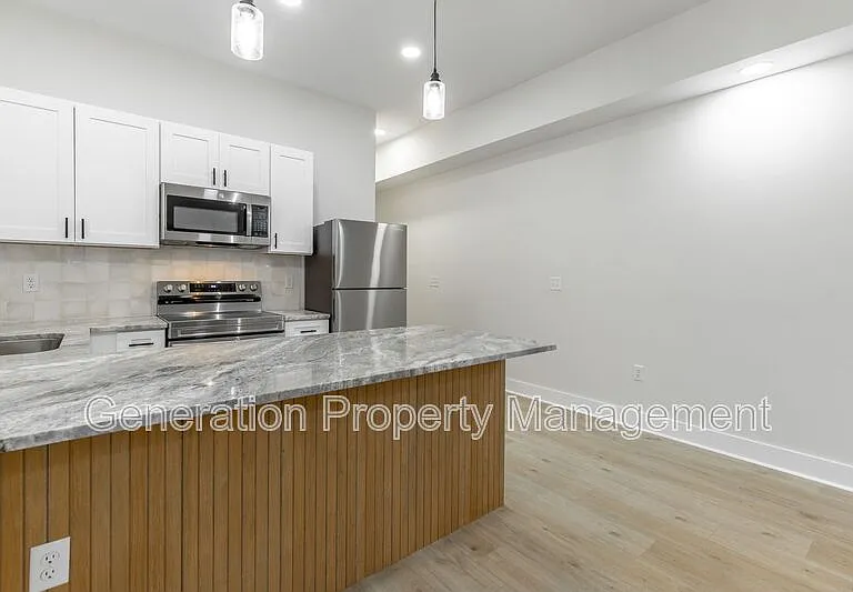 1124 Garfield St #A — Photo 9