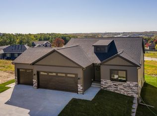 1656 Century Ridge Ln NE, Rochester, MN 55906