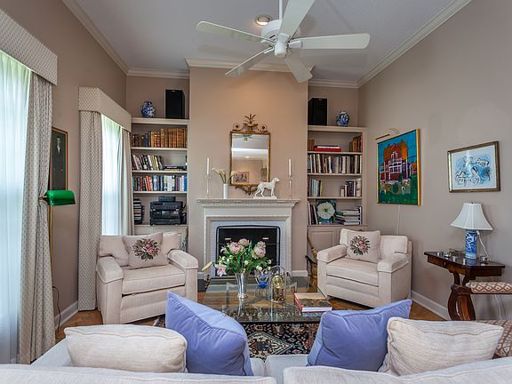 5th image of 9 Emerson Ct #25