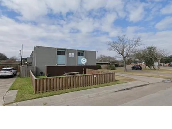 1105 Maryland Dr, Corpus Christi, TX 78401
