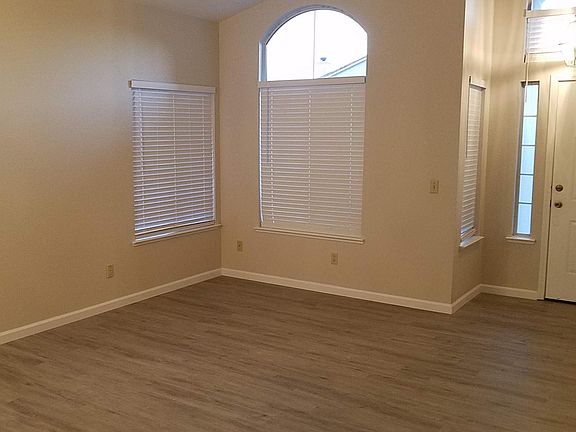 3rd image of 9233 Trenholm Dr