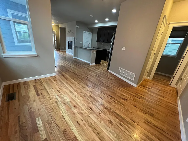 2466 Ellingwood Dr — Photo 4