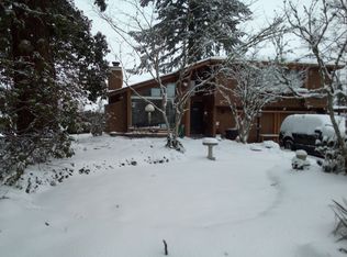 10421 Meadow Rd SW, Lakewood, WA 98499