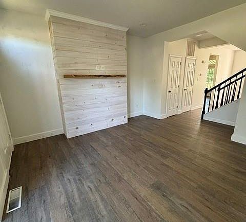 2nd image of 4104 Brookside Ct