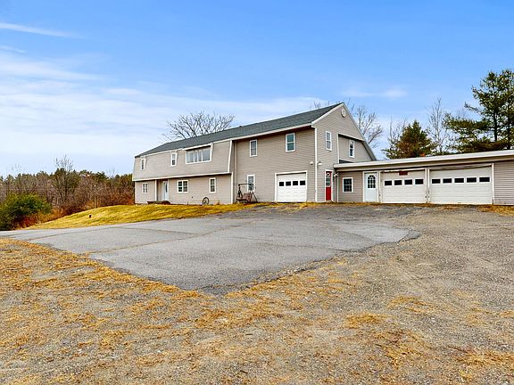 3rd image of 445 W River Road