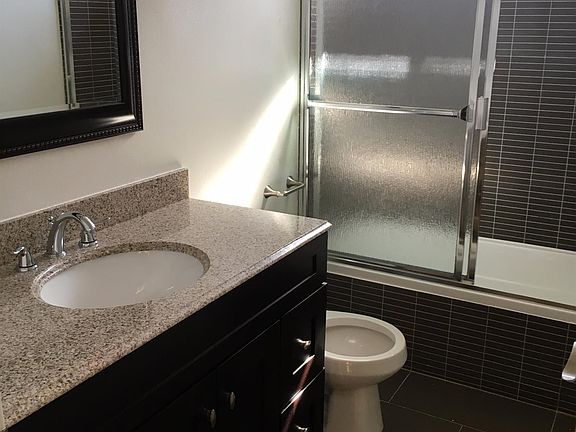 5th image of 3220 Altura Ave APT 219