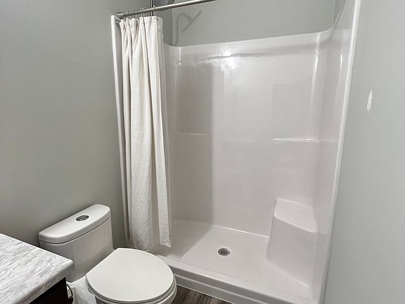 3rd image of 9521 W Dolores Dr