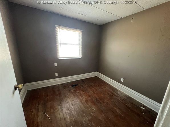 huntington-west-virginia-2053764254 picture