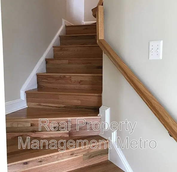 10519 Old Ellicott Cir — Photo 11
