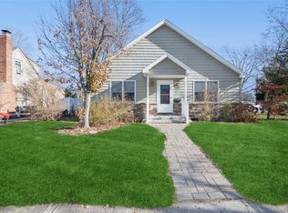 2319 Willow Street, Wantagh, NY 11793