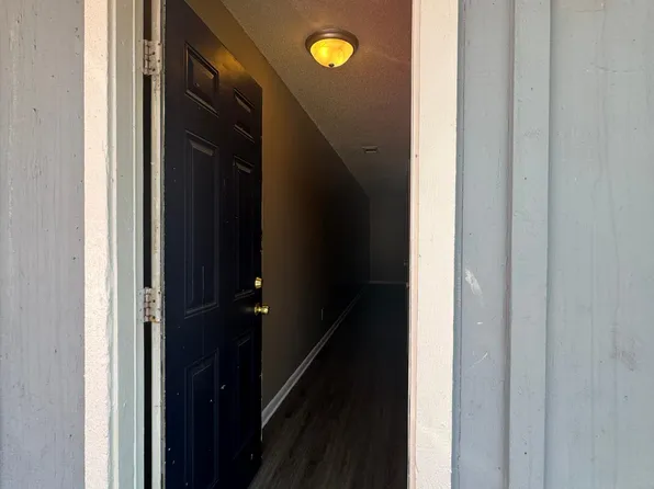 4725 Hoffman Rd, Little Rock, AR