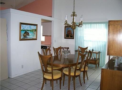 5th image of 5321 Garrett Ln