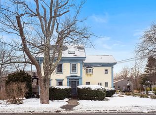 172 Granite St APT 4, Rockport, MA 01966