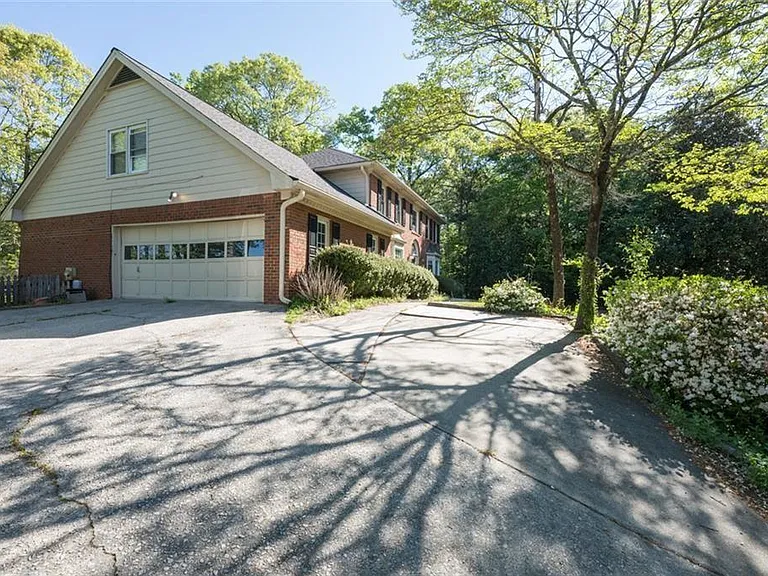 3690 Aubusson Trce — Photo 2