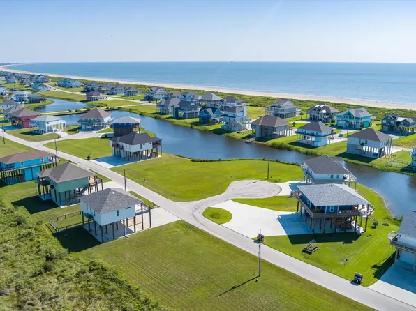 3713 Marble St, Port Bolivar, TX 77650